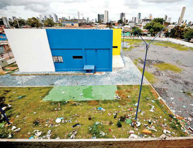 Hospital veterinário de Recife (PE) ainda inacabado