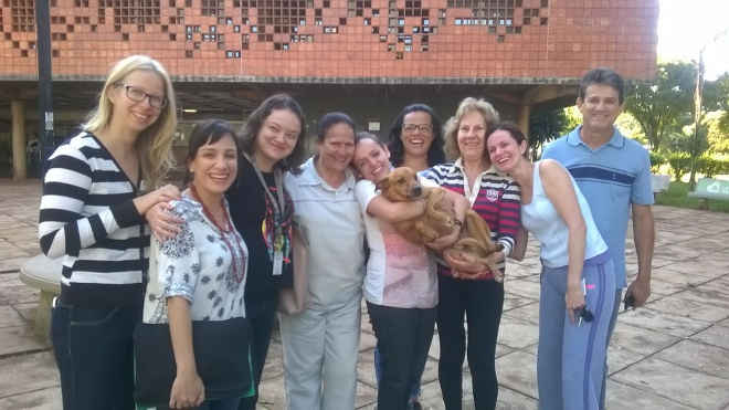 Cão ‘Orelha’ é encontrado por aluna e professora em Uberlândia, MG