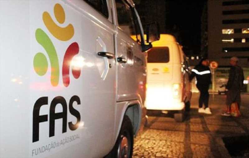 FAS vai reforçar o resgate de moradores de rua e seus animais em Curitiba