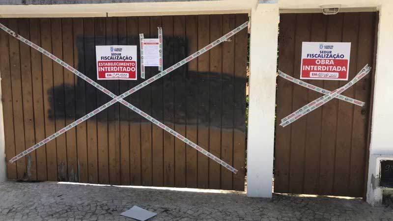 Abrigo de animais é interditado por funcionamento irregular em Lauro de Freitas, BA