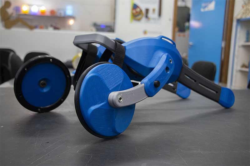 Petwheels tem formas inspiradas em carros esportivos. Foto: Ítalo Padilha/Agecom/UFSC