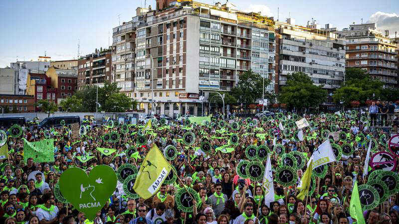 Manifestação anti-touradas em Madrid (Manu Fernandez/The Associated Press)