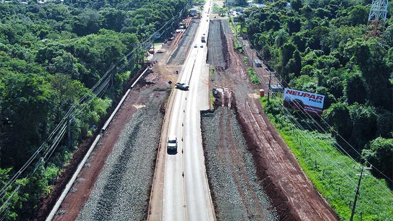 Construção de passa-faunas avança na duplicação da BR-469, em Foz do Iguaçu, PR