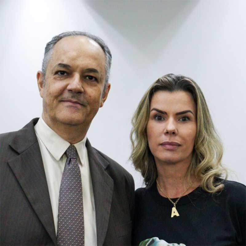 Vereador André Luis e a médica Anelise Amaral. (Foto: Divulgação)