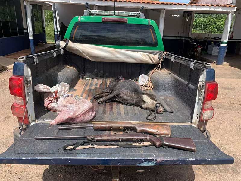 Caçadores são presos com armas, munições e animais abatidos no Pantanal