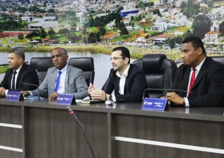 Câmara de Araguaína (TO) aprova projeto que proíbe fogos barulhentos e fixa multa de até R$ 1 mil