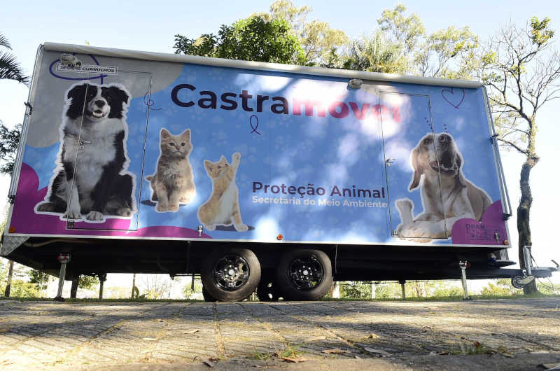 Guarulhos recebe terceiro Castramóvel para cirurgias de esterilização de cães e gatos