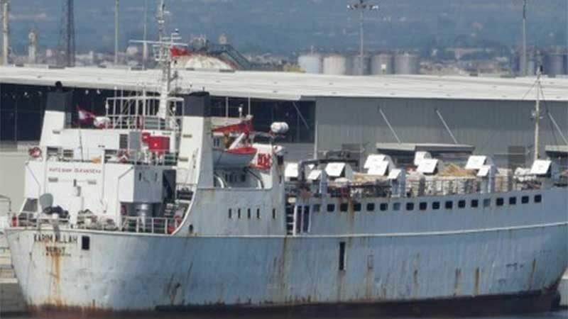 A União Europeia ainda permite que embarcações perigosas transportem animais vivos